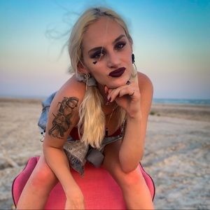 Meet your Posher, Harrisen